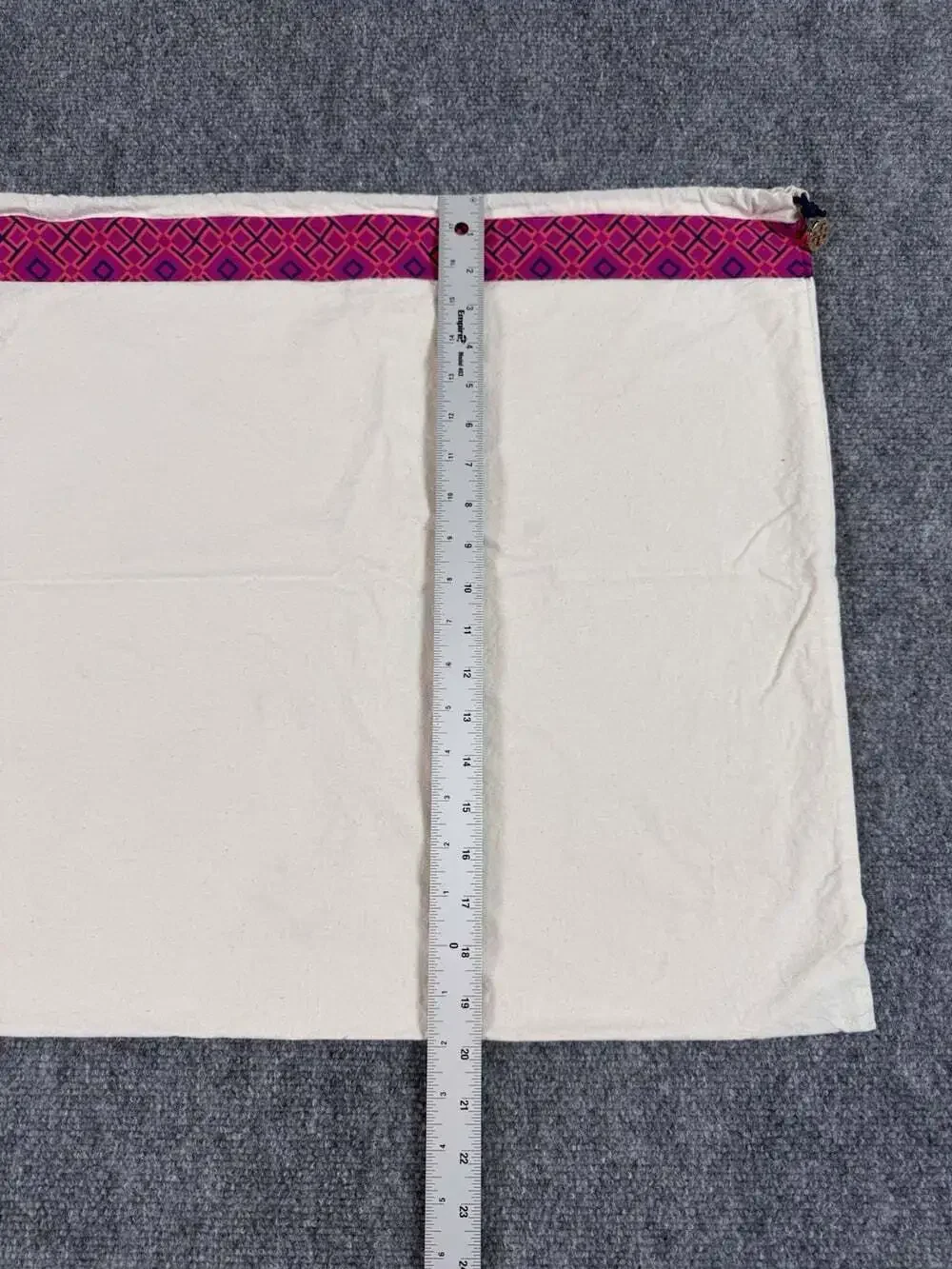 Tory Burch Dust Bag With Charm